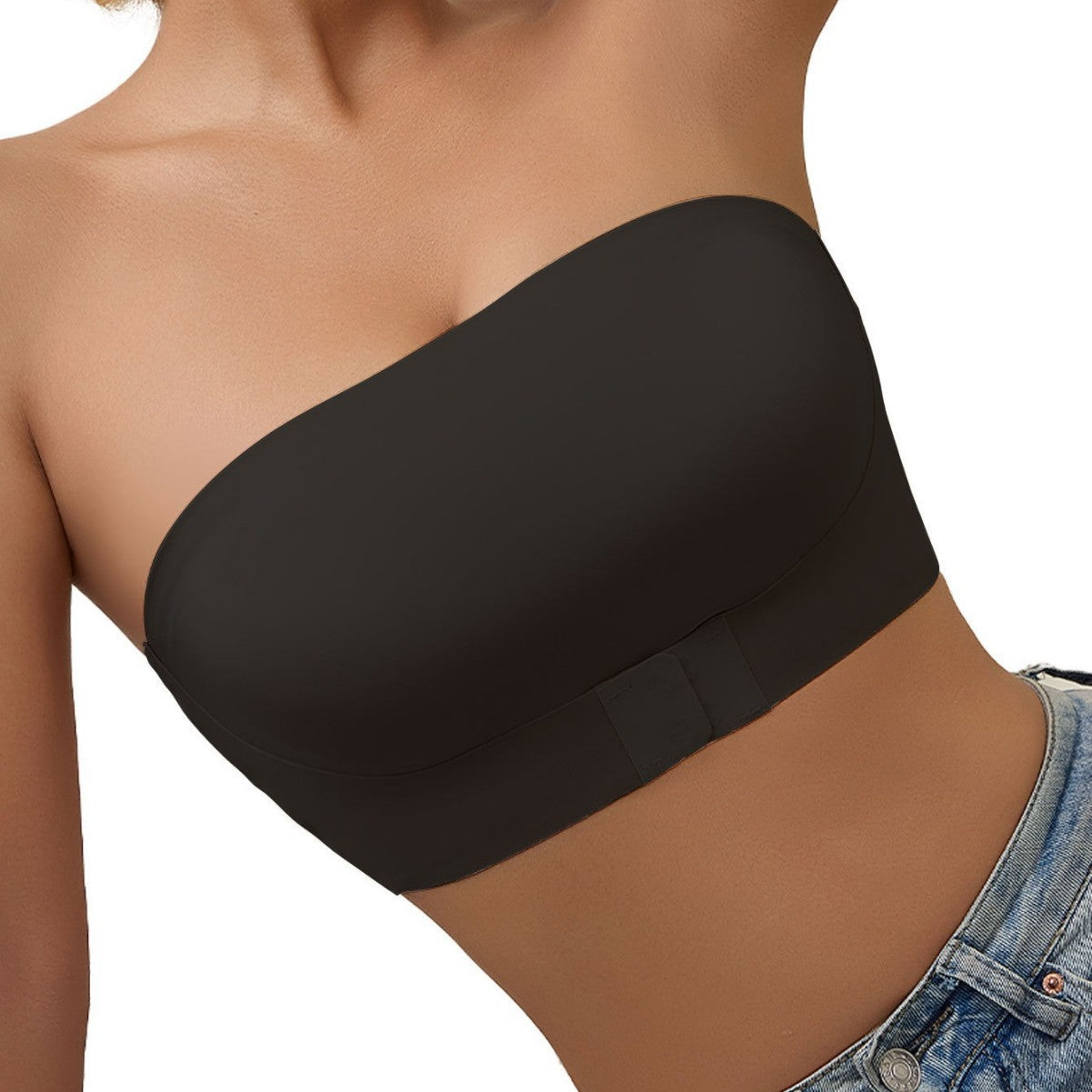 A Strapless Bra That Actually Stays Up AND Pushes Up? I Finally Found It 😤🙌