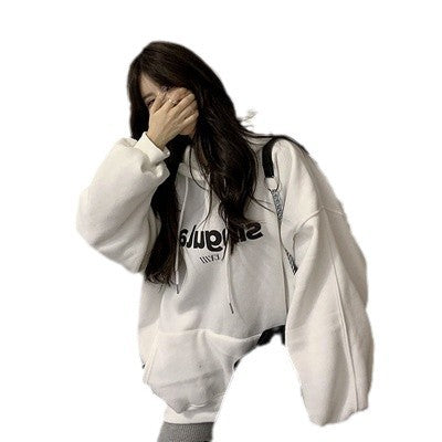 Cold Weather Has NO Business Ruining Your Cute Fits — This Fleece Sweatshirt Fixes That ❄️🔥