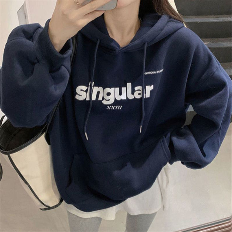 Cold Weather Has NO Business Ruining Your Cute Fits — This Fleece Sweatshirt Fixes That ❄️🔥
