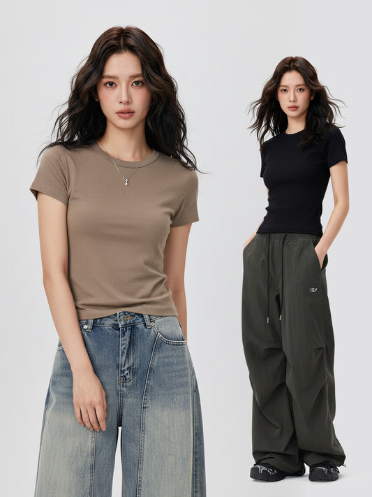 Finally a Basic Tee That Actually FITS Right 🙌✨ (And It's So Soft)