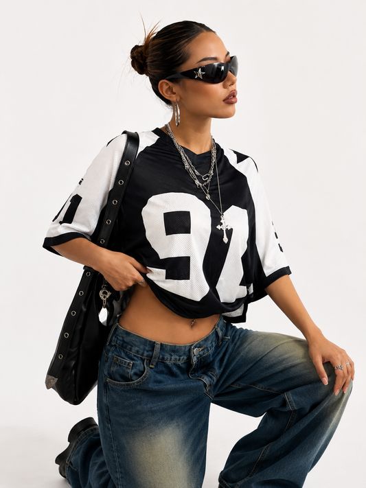 The Mesh Splice Tee That Hits Different — Bold, Breathable & Actually Unique 🖤🔥